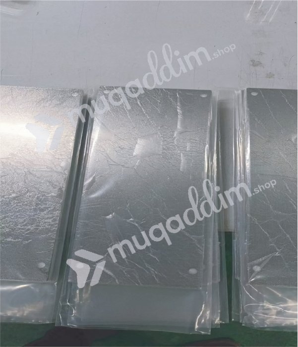 Artboard 1-105
